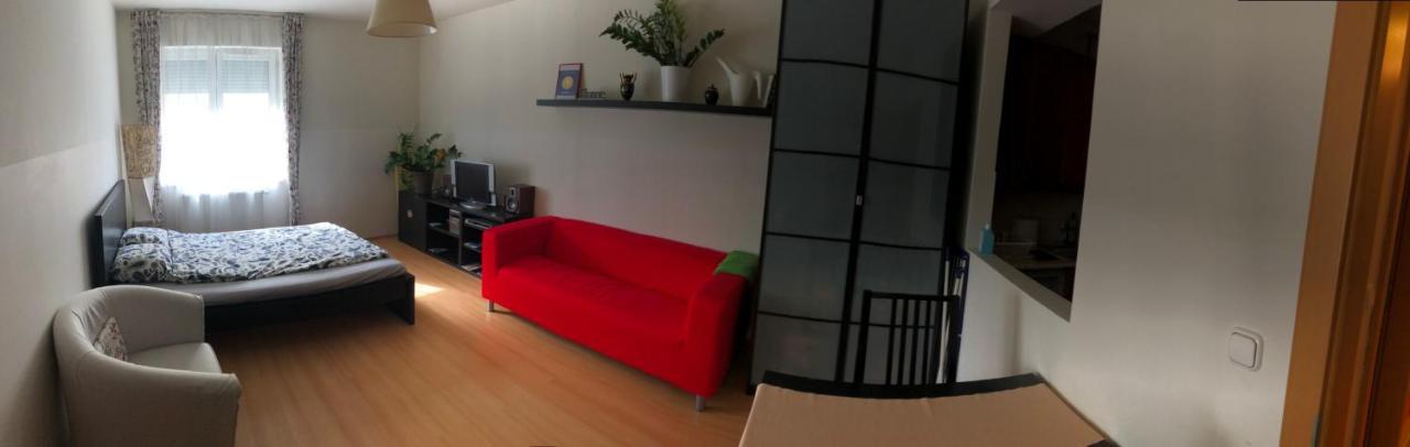 Cozy Apartment In District 8 부다페스트 외부 사진
